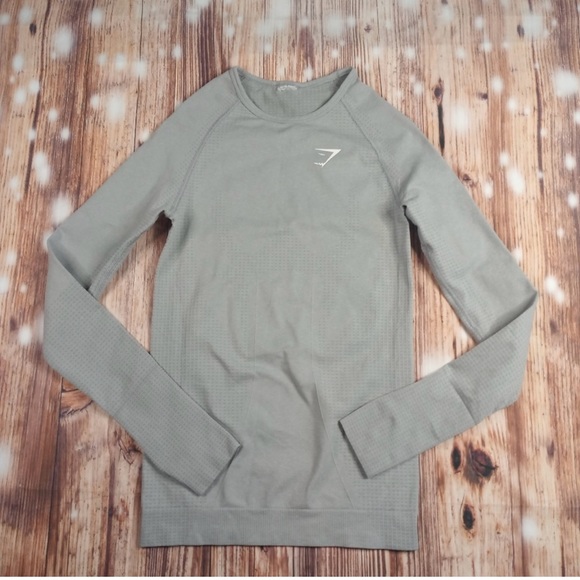 GYMSHARK WOMEN'S LONG SLEEVE TOP GRAY. - Picture 1 of 10